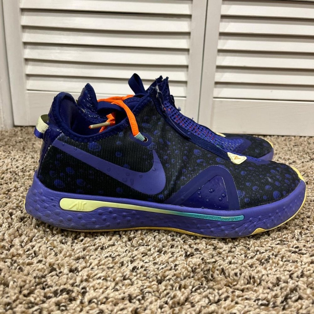 Gatorade PG 4 Basketball Sneakers